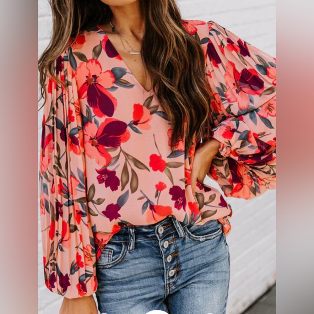 Pink Peach Floral Blouse size Large Balloon sleeve Date Night Valentine